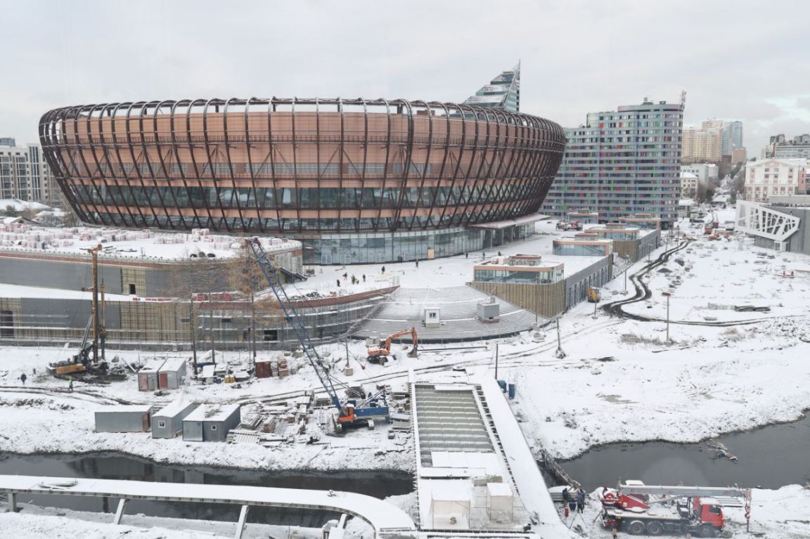 В Екатеринбурге новую ледовую арену УГМК планируют открыть в начале 2025  года - «Уральский рабочий»